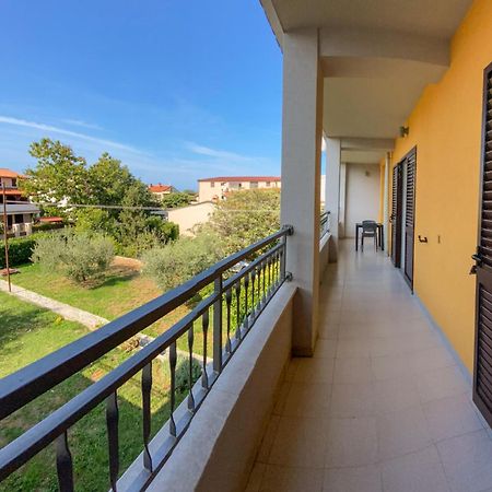 Apartments Malvina Rovinj Exterior photo