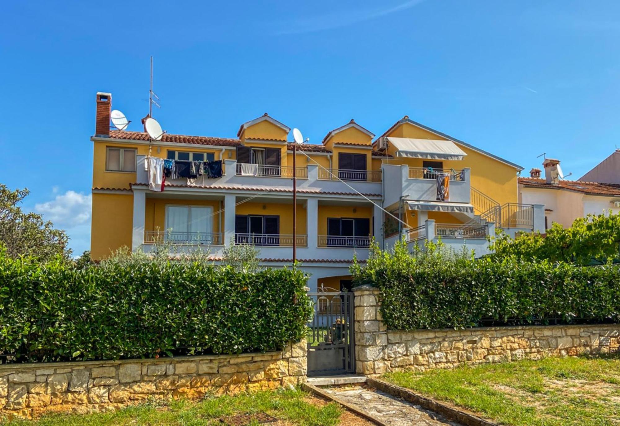 Apartments Malvina Rovinj Exterior photo