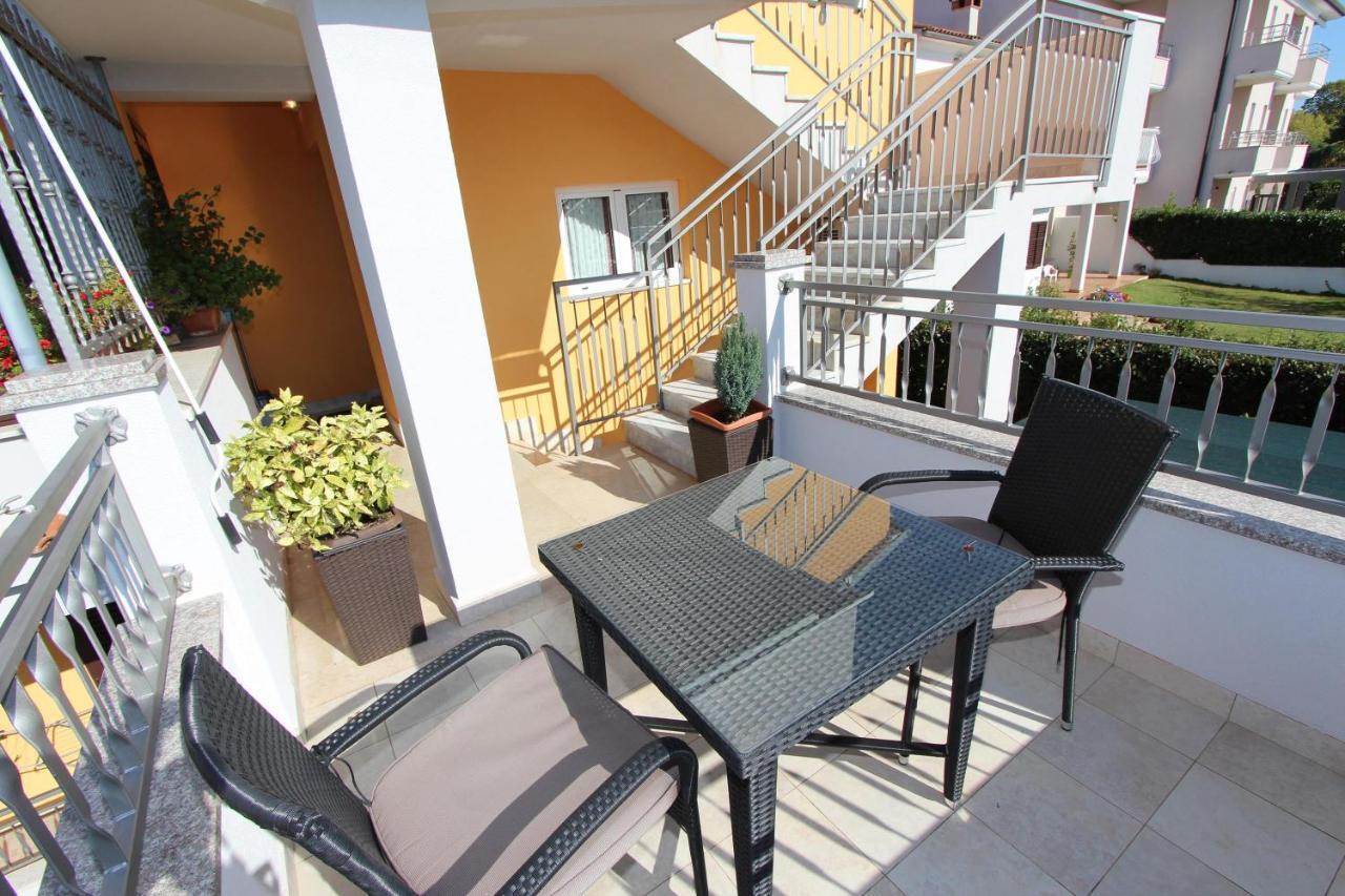Apartments Malvina Rovinj Exterior photo