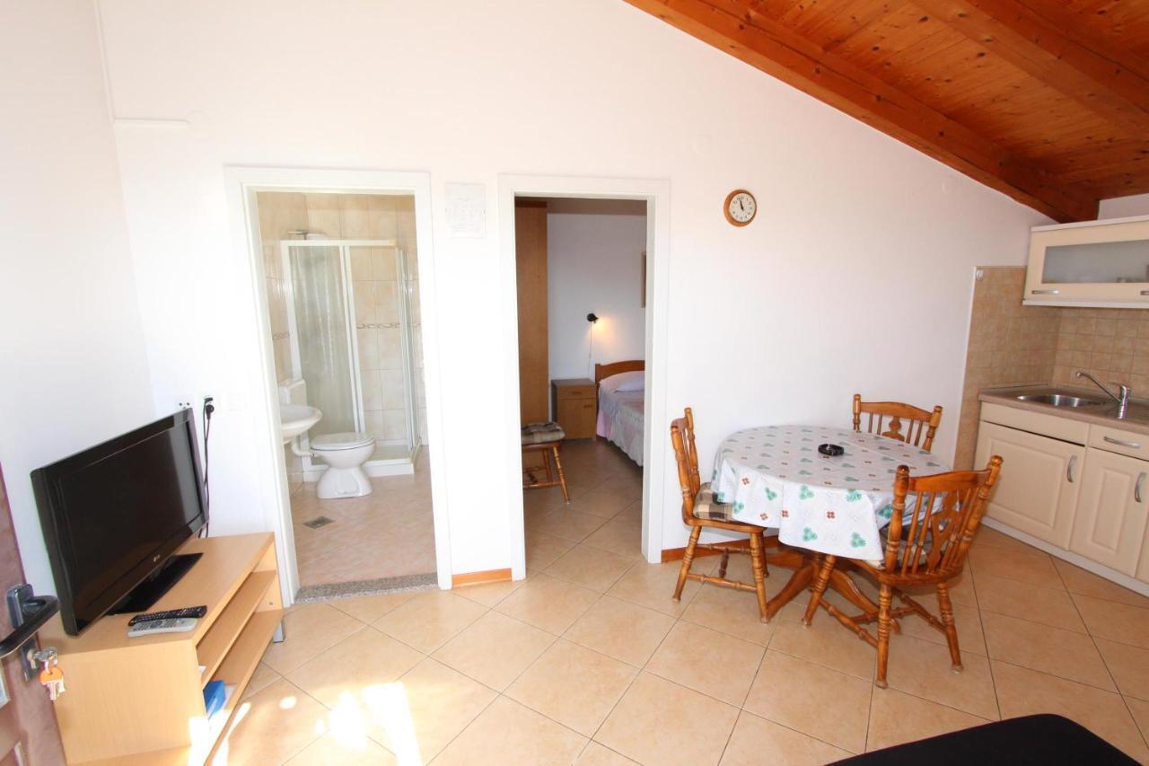 Apartments Malvina Rovinj Exterior photo